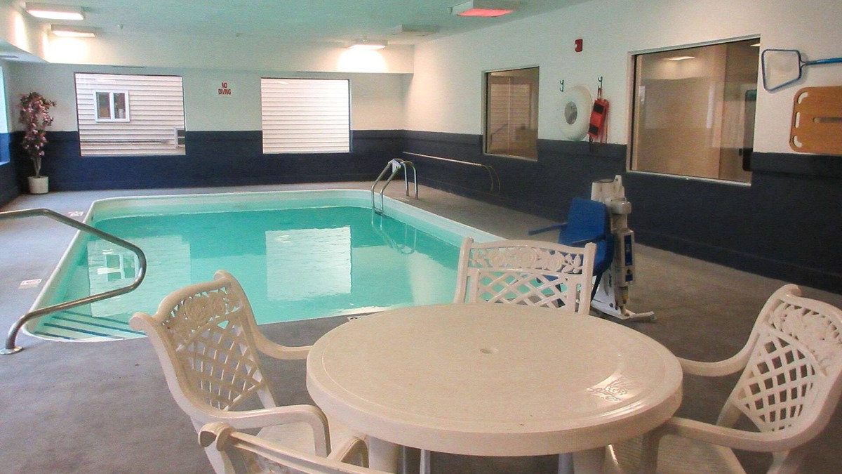 Shorewood-Tower Hills-Harbert Hotel | Quality Inn