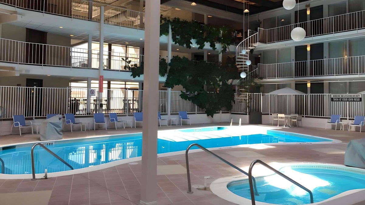 West Lafayette Hotel | Quality Inn West Lafayette - University Area