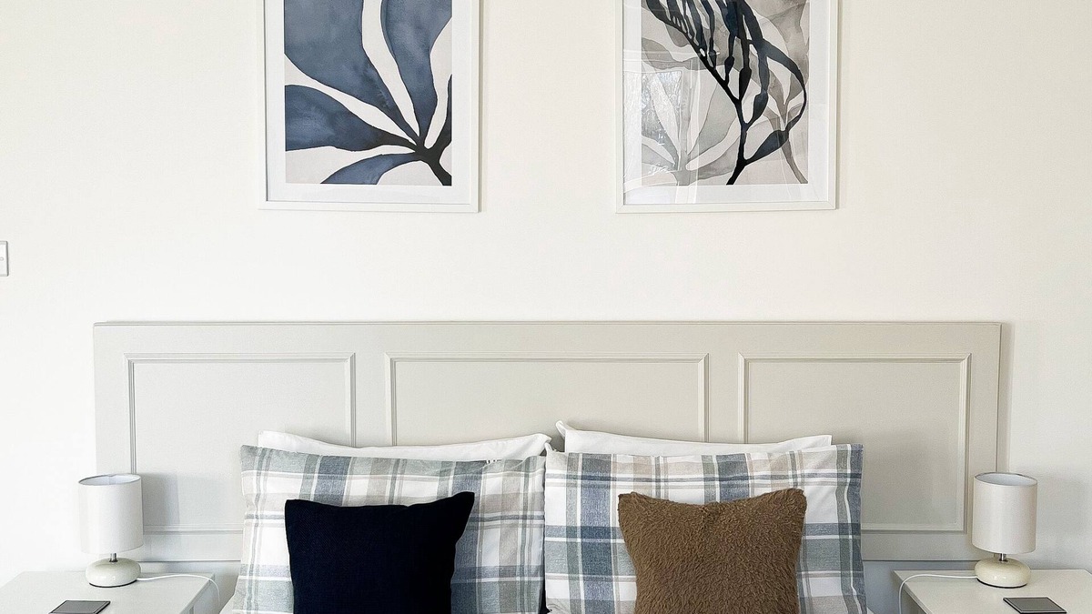 Poole House | Quayside Cottage - Stone’s Throw From Poole Quay