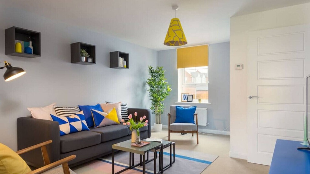 Coventry House | Quayside House · 3 Bed | Coventry Centre House | w/parking | 350Mbp wifi