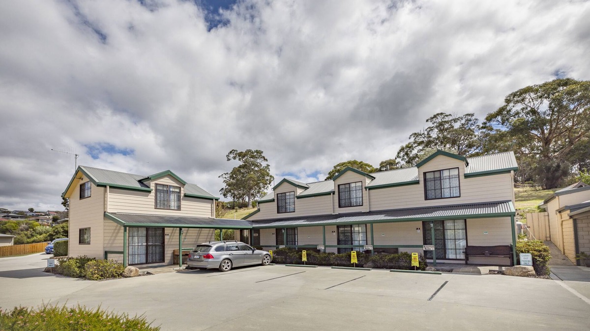 St Helens Cottage | Queechy Motel