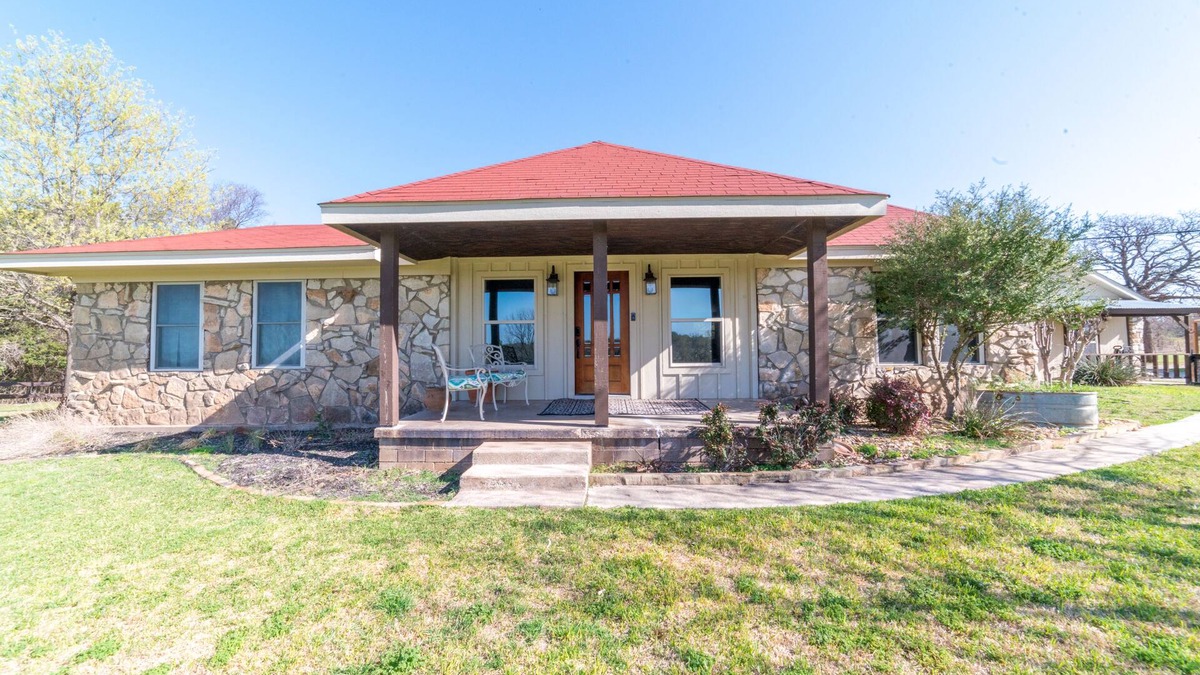 Alvord Other | Queen and Duke Cottage