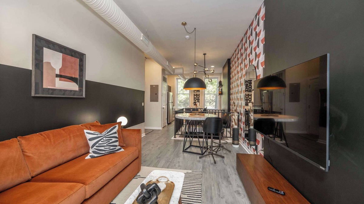 Mount Auburn Apartment | Queen City Views 1 – Chic 1 BDR!