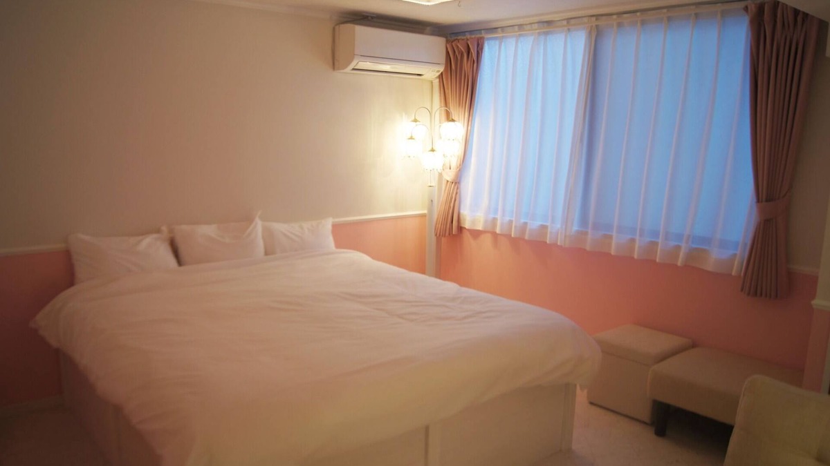 Abeno Apartment | Queen King 1 queen 25 square meters - Room 206/Osaka Ōsaka