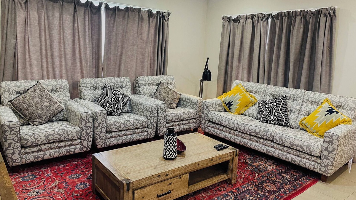 Woodville South House | Queen Lizzy Townhouses - 6A