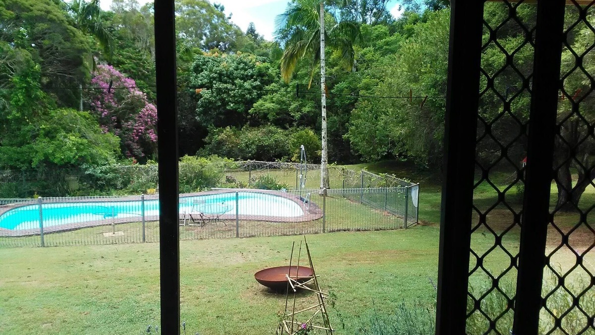 Mullumbimby Bed & Breakfast | Queen room in charming 4-bedroom B&B with WiFi and some AC in fab Mullumbimby