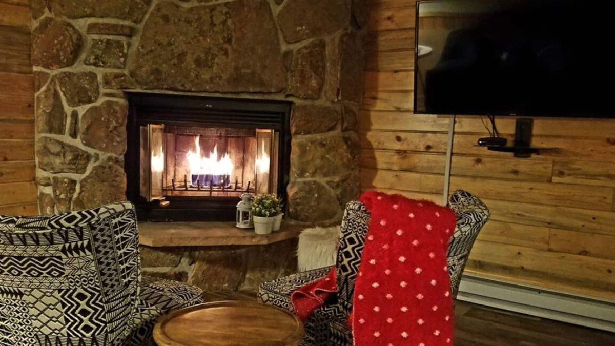 Grand Elk Ranch Condo | Queen Studio~Resort Amenities~19 Miles to West RMNP