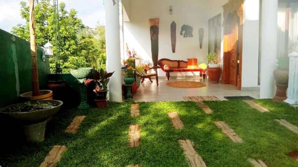 Peradeniya House | Queens Garden Villa ,Kandy