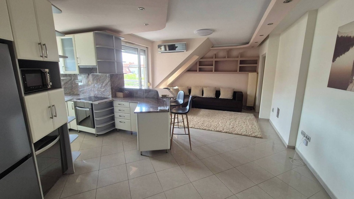 Kecskemet Apartment | Quelle Apartment - 2BR Apartment with private garden connection and sauna
