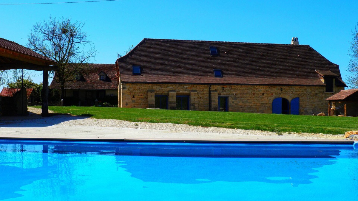 Beauregard House | Quercy farmhouse with swimming pool 'Special Offer'