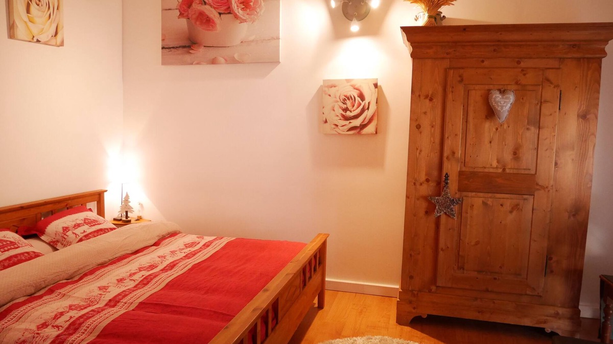 Magstatt-le-Bas Apartment | Quetsche Furnished Room