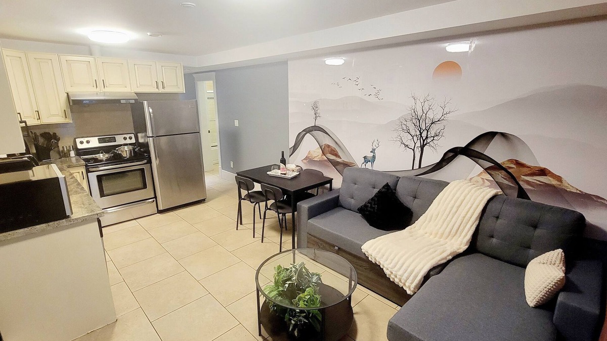 Vancouver South House | Quiant 2 Bedroom Suite
