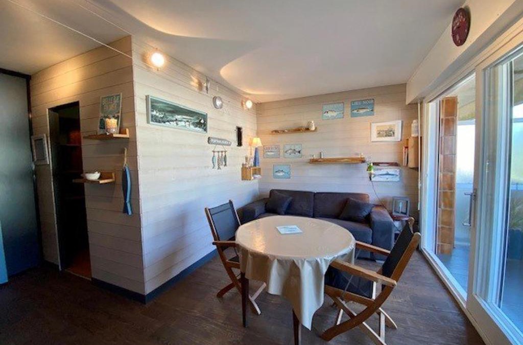 Quiberon Apartment | Quiberon - Studio 4 pers rénové, balcon, parking, 100m plage - FR-1-478-139