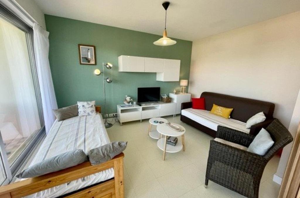 Quiberon Apartment | Quiberon - Studio rénové avec balcon et parking - Animaux acceptés - FR-1-478-1