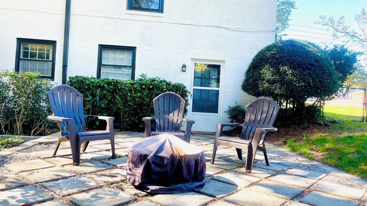Raleigh Apartment | Quiet 1/1 Apt. Suite w/Private entrance in the beltway of Raleigh!nnn
