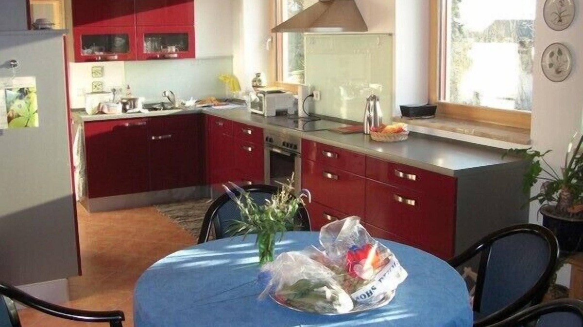 Heroldsberg Apartment | Quiet 2-room maisonette. in an ecological solar house, in the north of Nuremberg