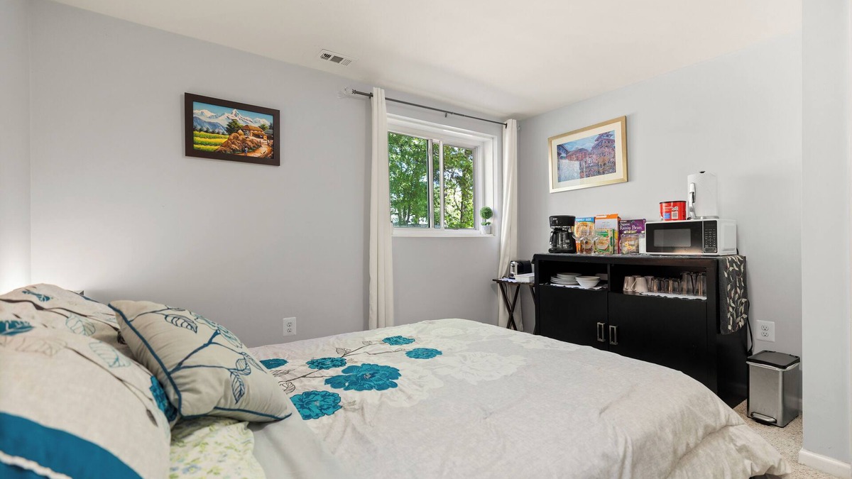 Springfield House | Quiet 2BR Basement Suite w/Office, Private Entrance - Near DC & Shops