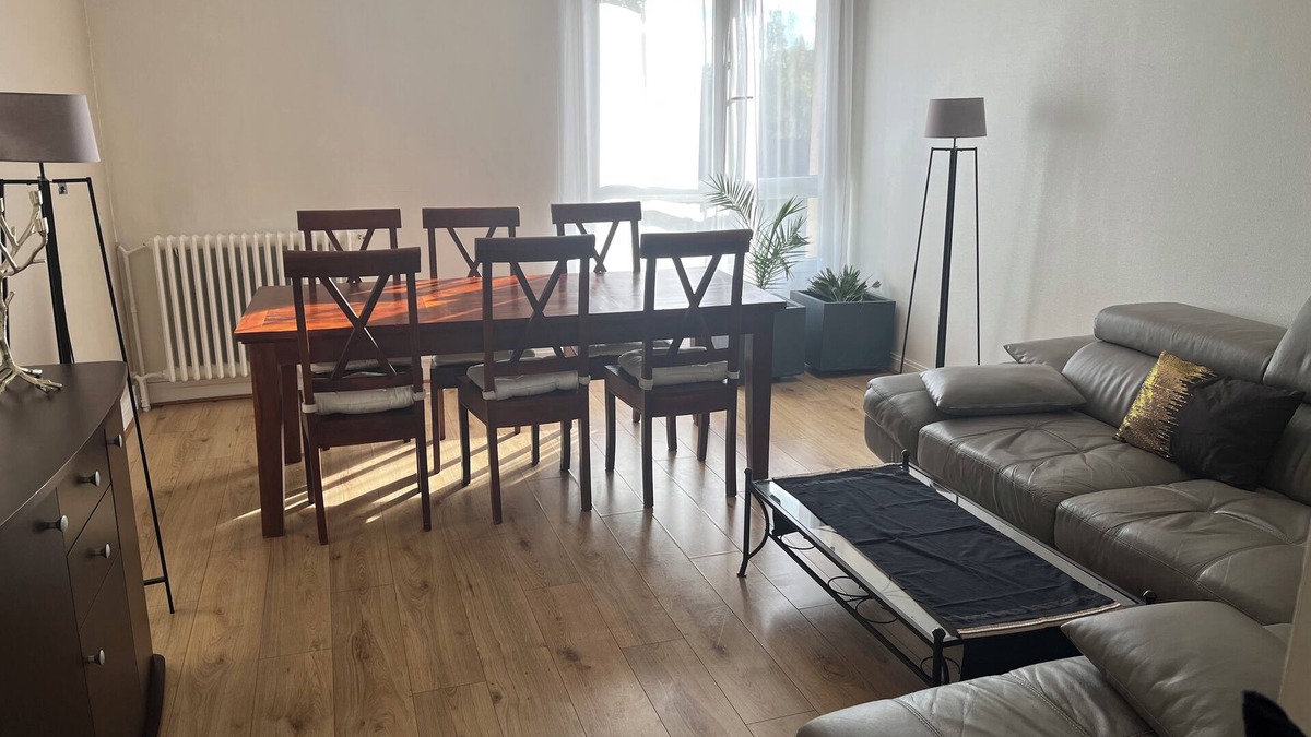 Bretigny-sur-Orge Apartment | Quiet 4-bedroom apartment