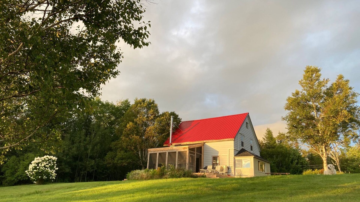 Judique House | Quiet 60 acre farmhouse retreat close to beach and under 3 hours from Halifax
