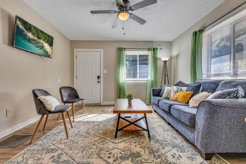Eagan Park House | Quiet Abode Just A Few Mins From ATL Airport