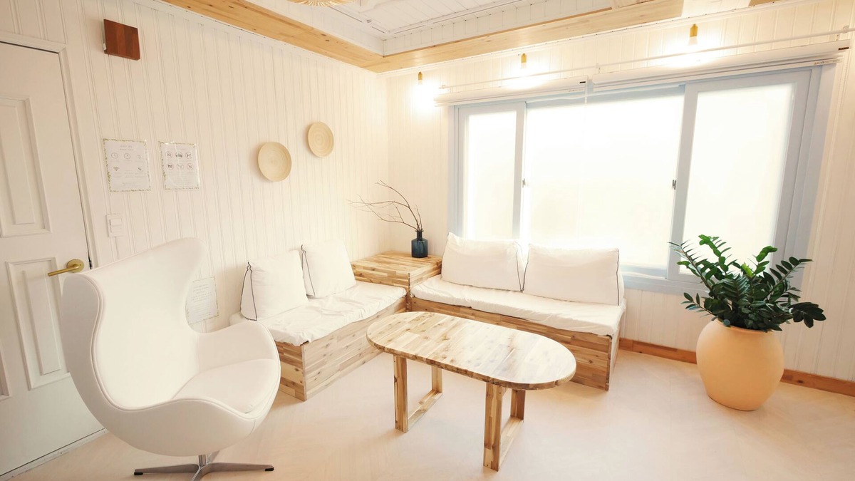 Haeundae Apartment | Quiet accommodation surrounded by mountains near Haeundae Beach in Busan