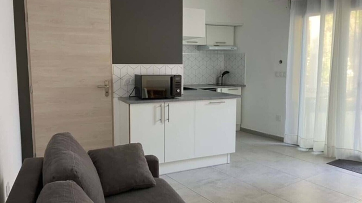 La Pompignane Apartment | Quiet, air-conditioned studio, ideal for discovering Montpellier and the surrounding area