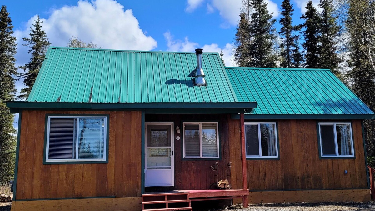 Kalifornsky Cabin | Quiet Alaskan cabin near the mouth of the Kasilof
