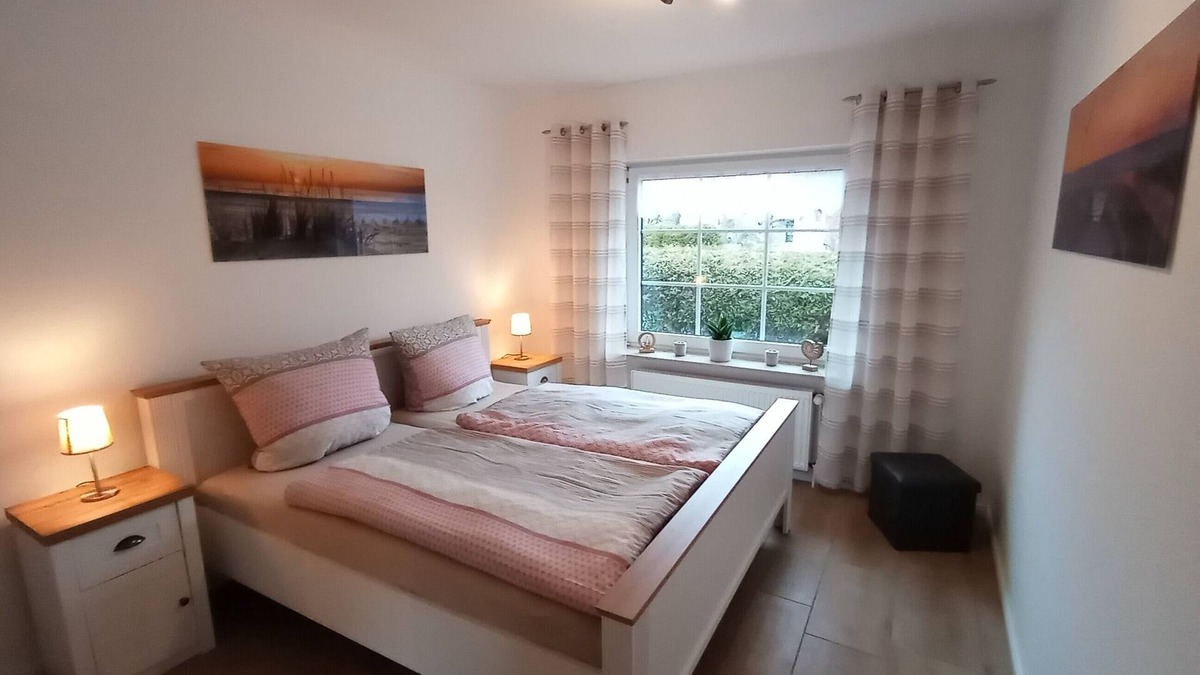 Ditzum Condo | Quiet and central ground floor apartment