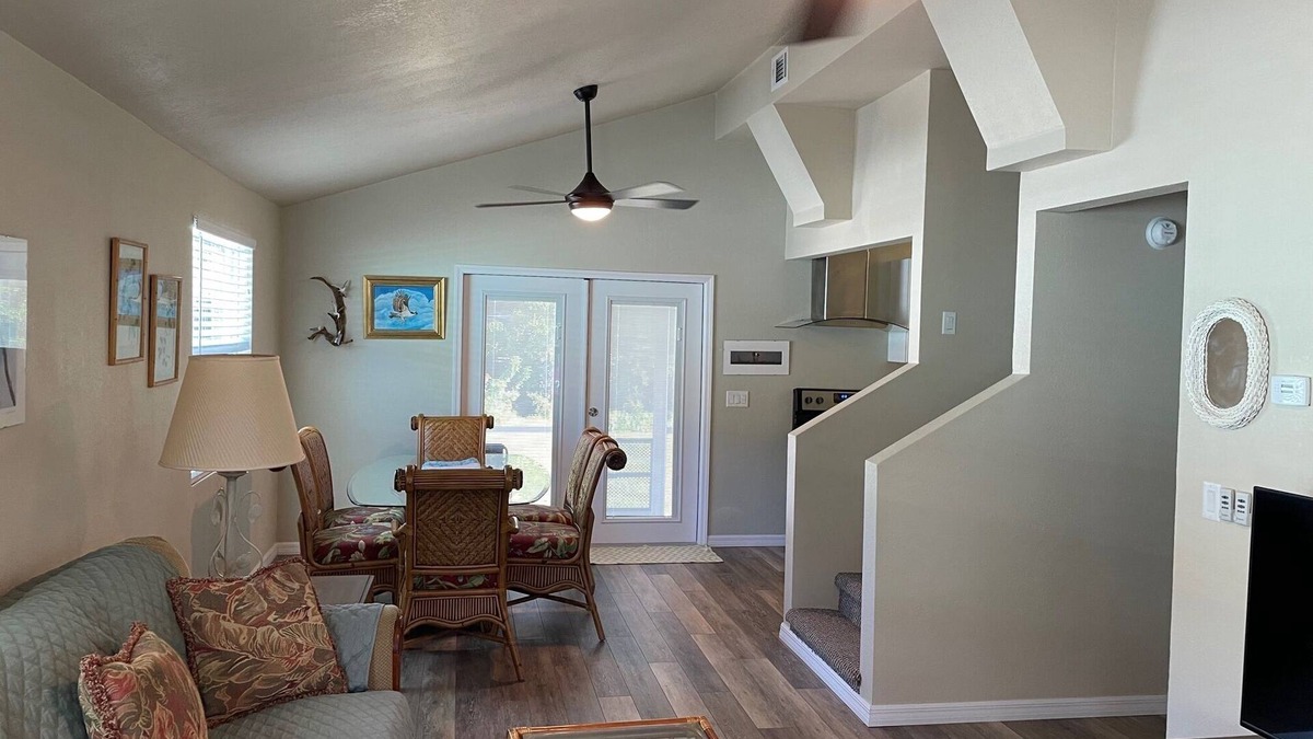 Pine Island Center House | Quiet and Cozy Island Retreat. Beautifully Remodeled.