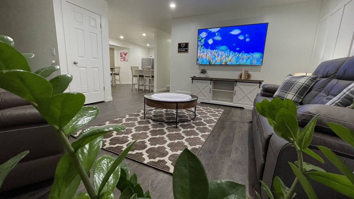 Logan Apartment | Quiet and modern 2 bed 1 bath apartment with changing sand table