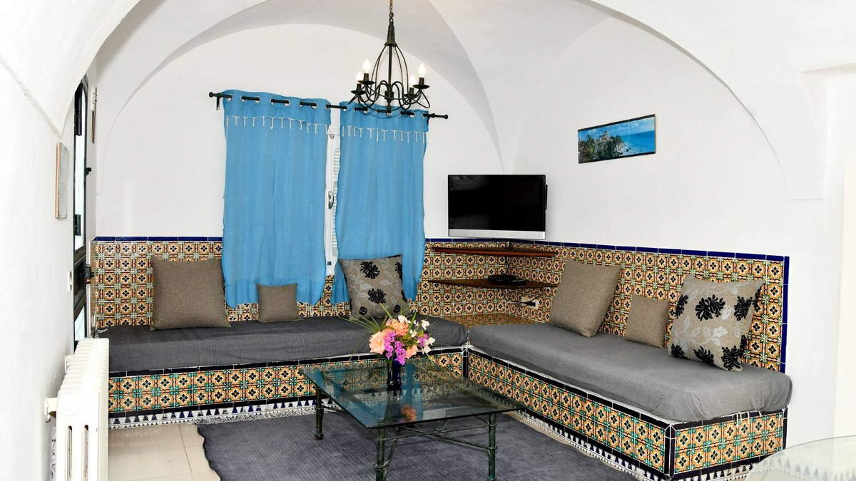 Hammamet Sud House | quiet and secure bungalow residence in a tourist street