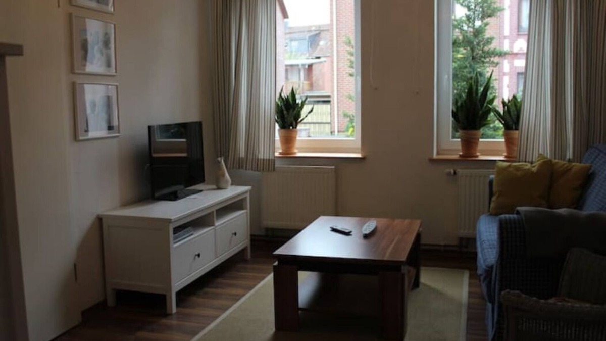 Schutzenplatz Apartment | Quiet apartment for two people, possibly plus children