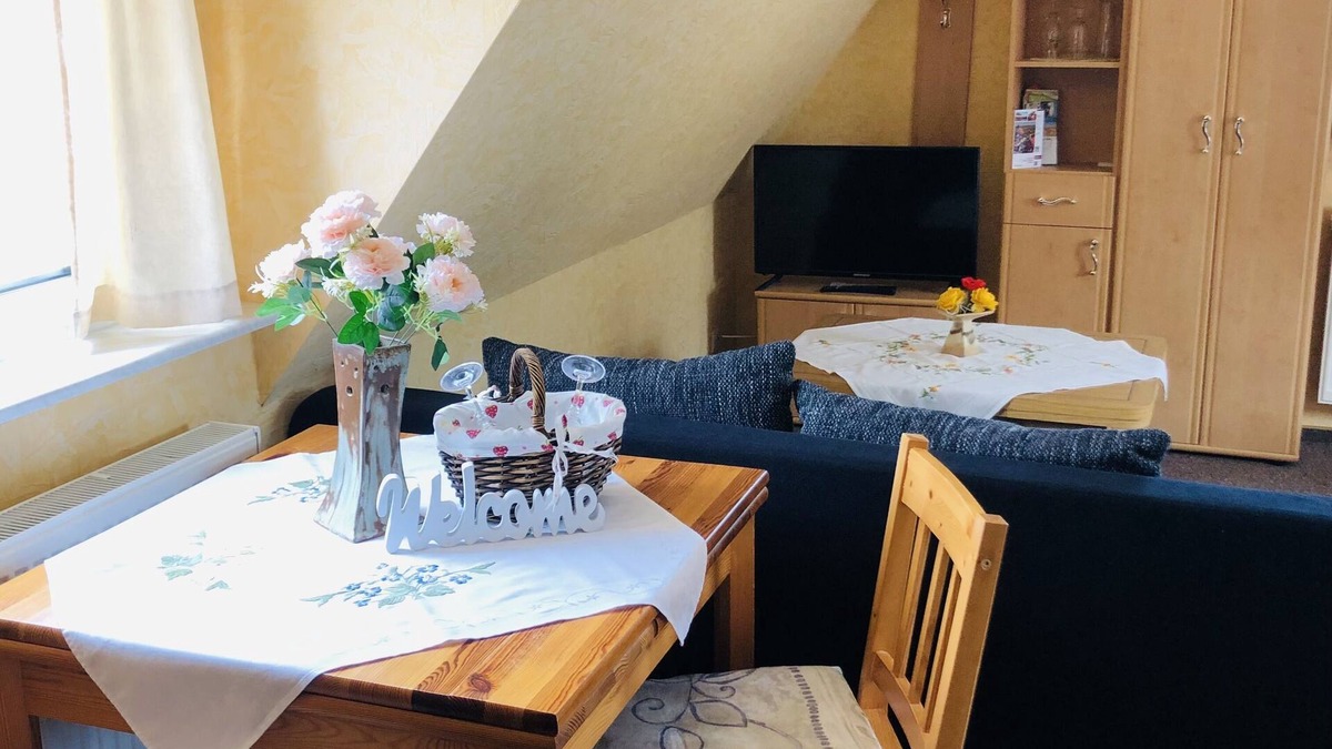 Trassenheide Apartment | Quiet apartment - Ideal for couples - A forest walk from the beach