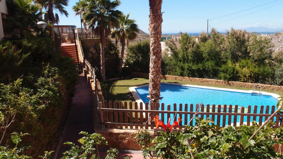 Los Geraeos Apartment | Quiet apartment in mountain overlooking Aguilas bay. Free Wifi. Swimming Pool.