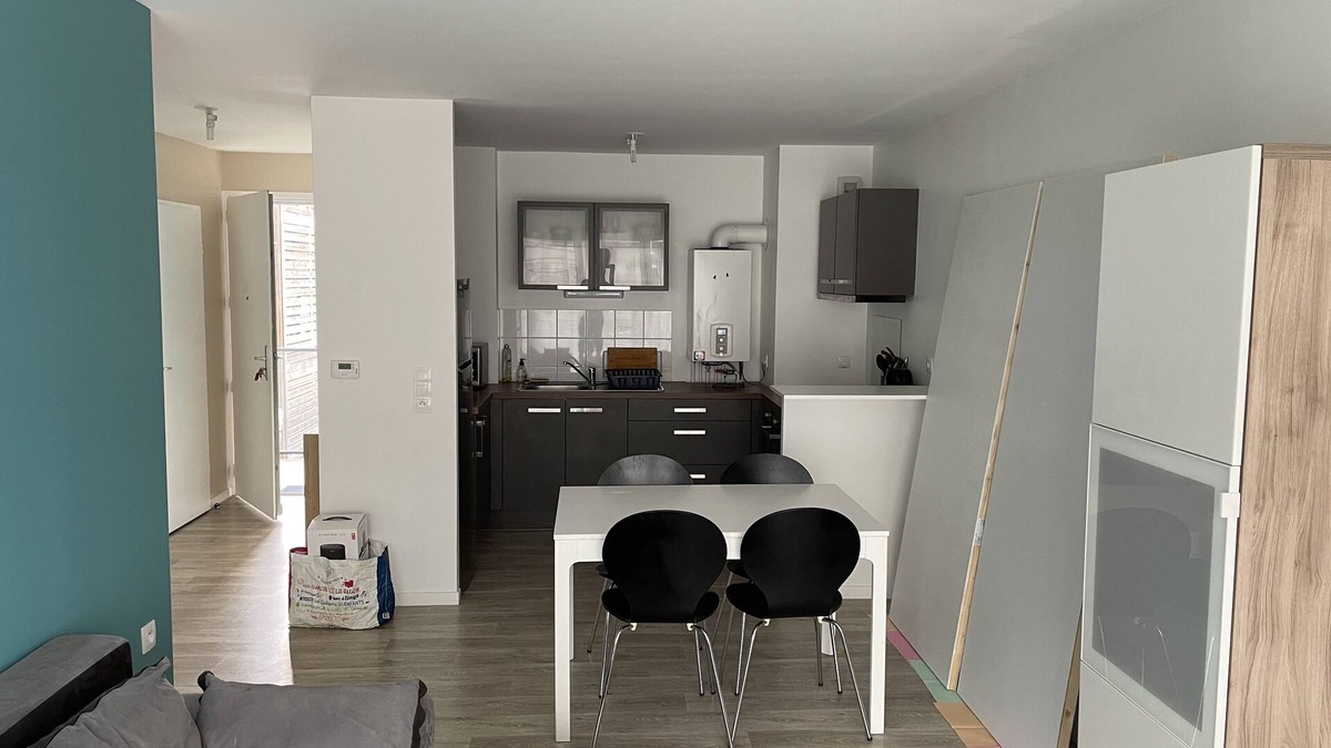 Colombelles Apartment | Quiet apartment near Caen and the D-Day beaches
