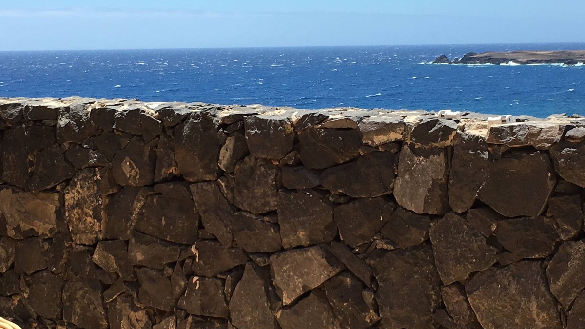 Los Gavilanes Apartment | quiet apartment with a dream terracce, swimming pool, near the beach