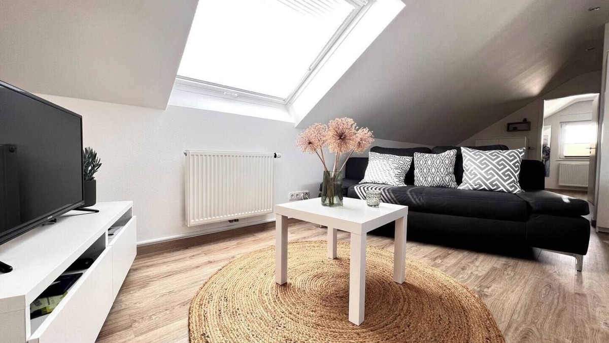 Mogglingen Apartment | Quiet apartment with Alb view
