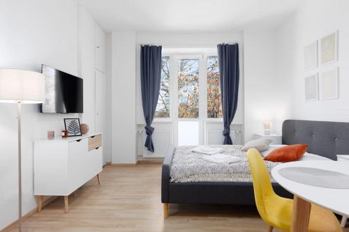 Prague 4 Apartment | Quiet apartment with kitchen near the metro