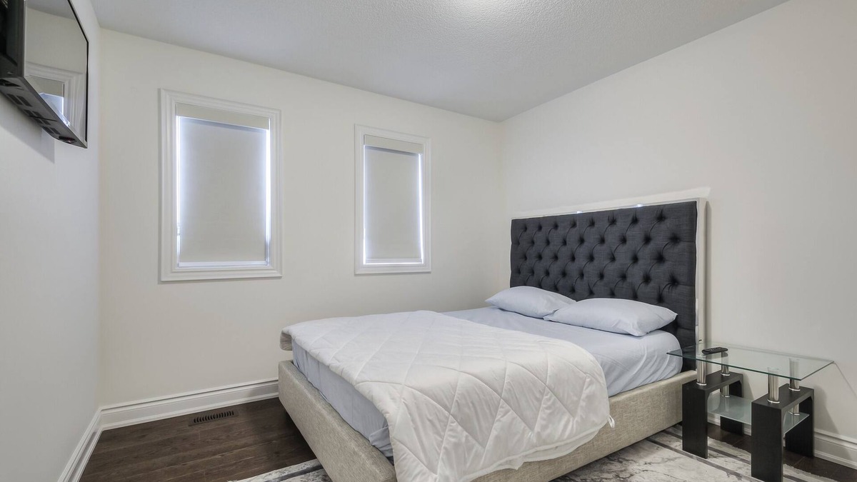 Bradford House | Quiet Private Suite in Bradford