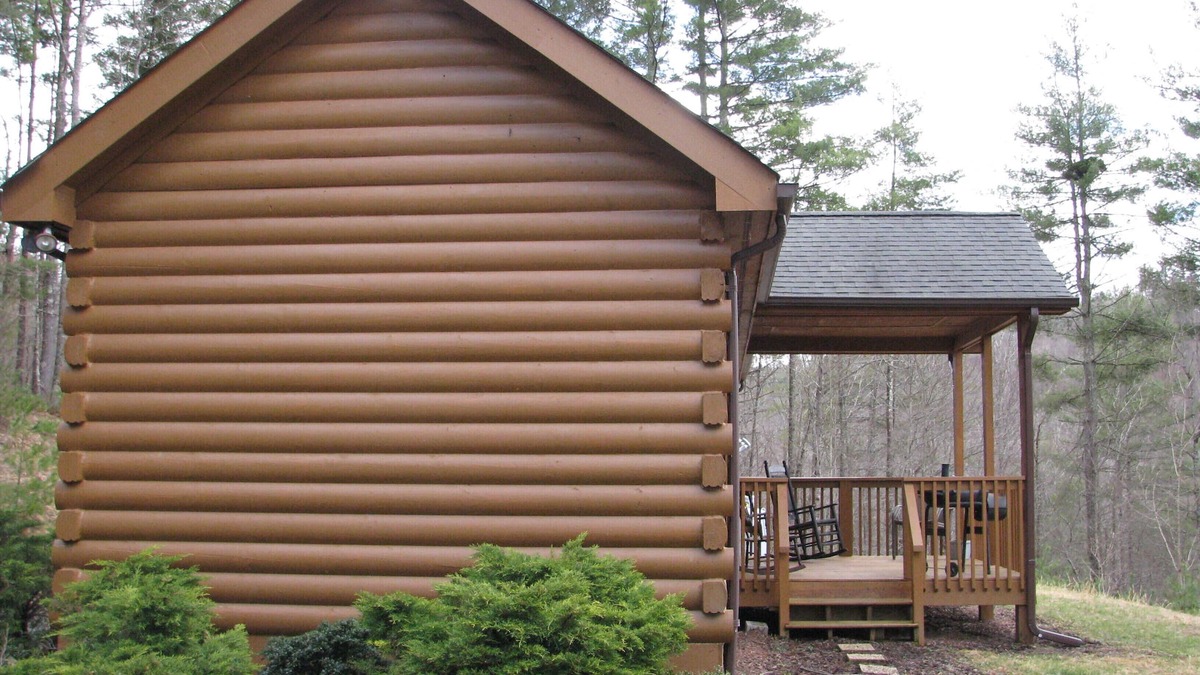 West Jefferson Cabin | Quiet cabin in the woods.