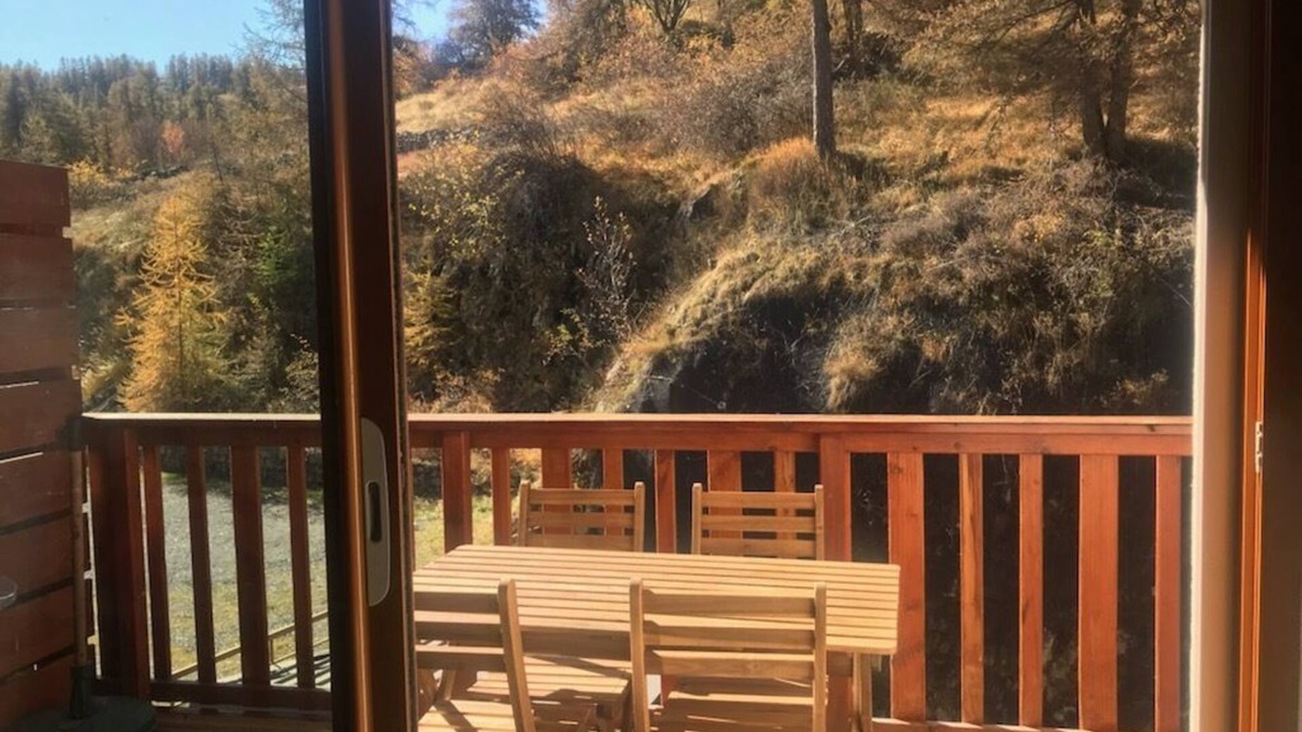 Valberg Apartment | Quiet, central duplex