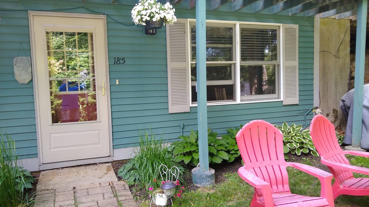 Intervale Apartment | Quiet, clean, and comfy: Centrally Located In The Mt. Washington Valley.