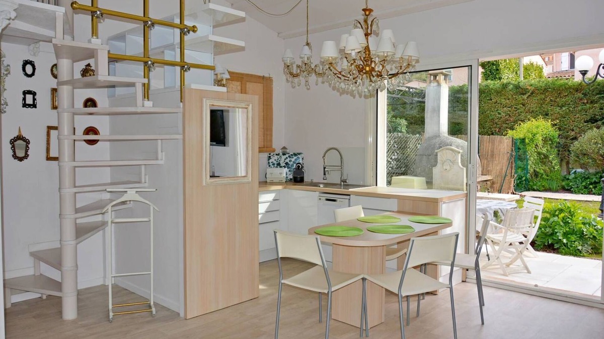 Bastide Giraud House | Quiet, close to everything and very practical to visit the region - WIFI - AIR CON - BABY.