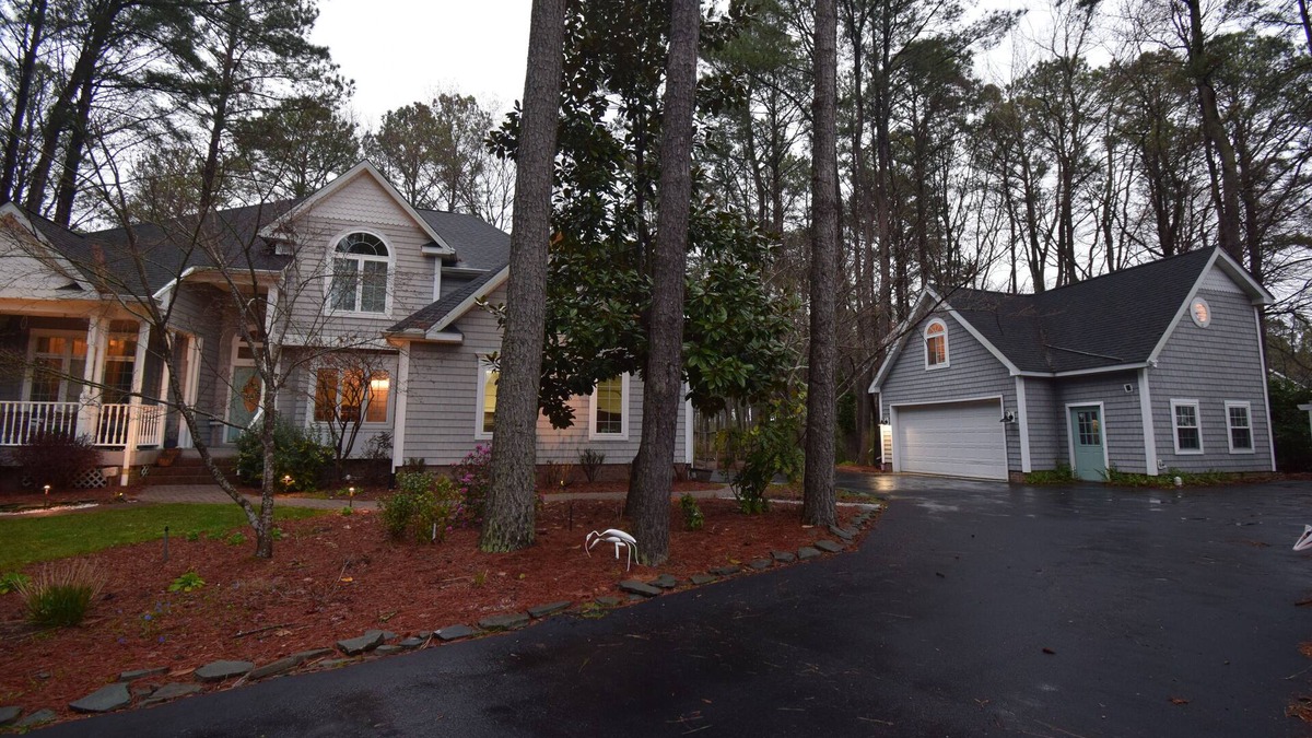 Ocean Pines Apartment | Quiet coastal retreat, minutes from Ocean City, MD, full kitchen.