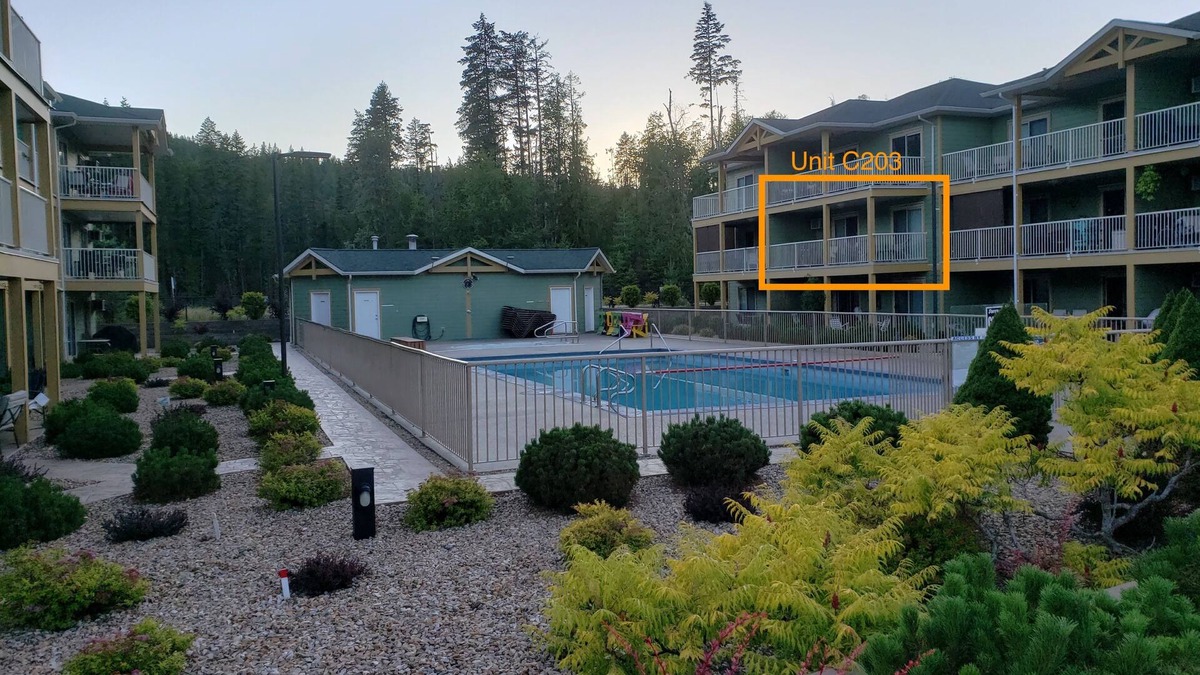Ashton Creek Condo | Quiet condo at beautiful Mabel Lake