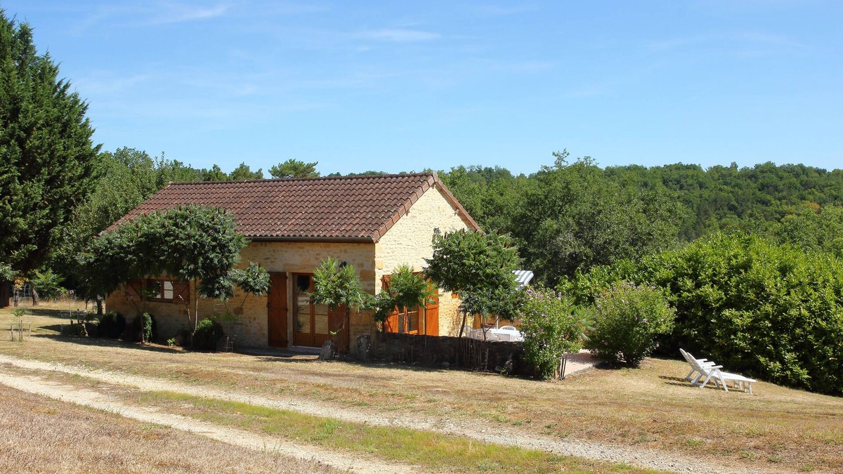 Auriac-du-Perigord Cottage | Quiet cottage near Montignac-Lascaux
