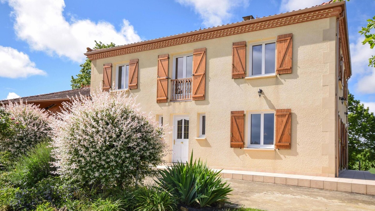 Bassoues House | Quiet cottage private pool and views