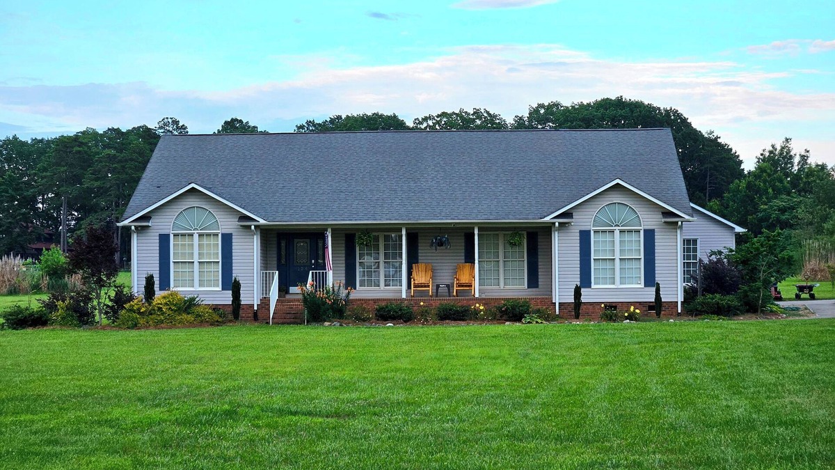 Kings Mountain House | Quiet Country Home located around several popular areas. No Pets or Animals