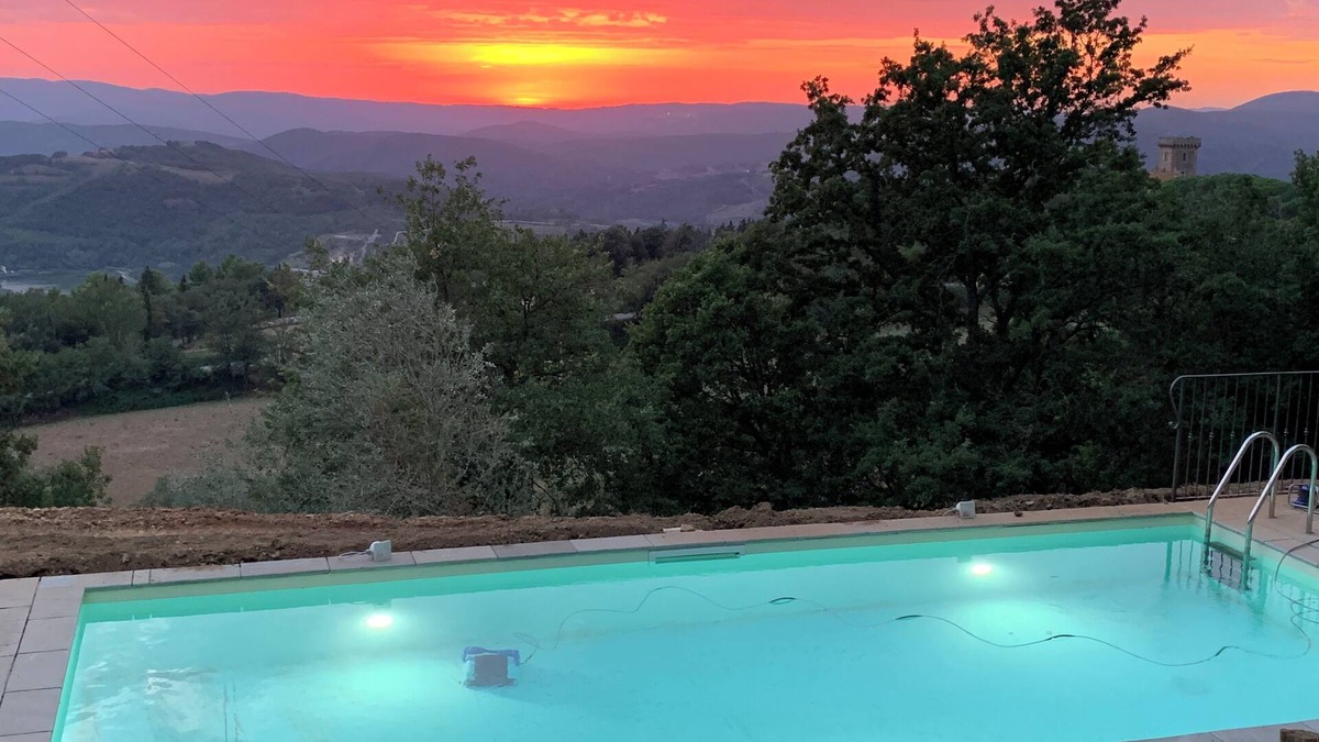 Castelnuovo di Val di Cecina House | Quiet country house, pets allowed