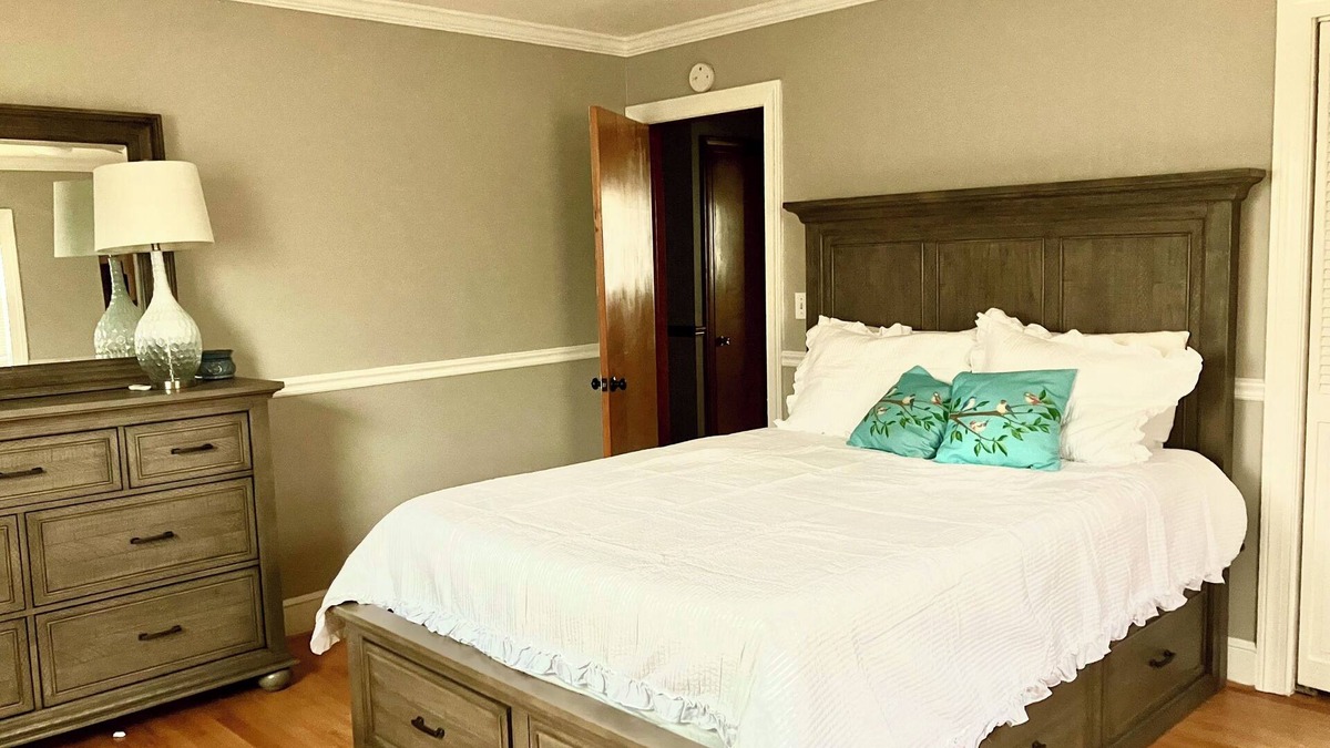 Peters Creek House | Quiet countryside home with exceptional sunrise view!